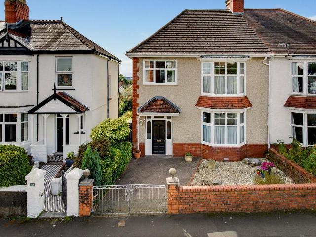 House for sale in Sketty, Swansea