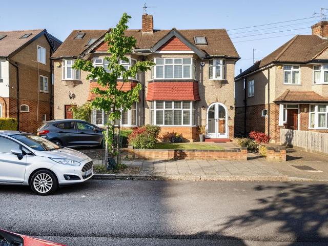 House for sale in Pinner, Greater London