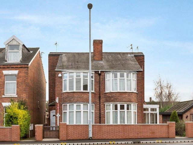 House for sale in Attenborough, East Midlands