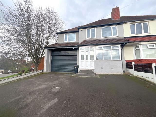 House for sale in Nether End, Quarry Bank