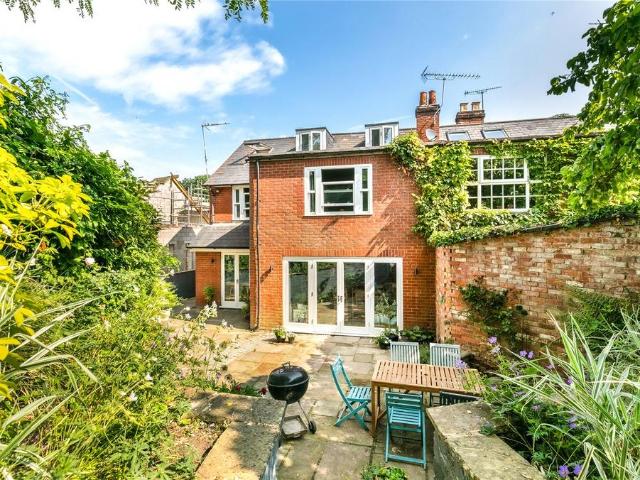 House for sale in Sunninghill and Ascot, Sunninghill