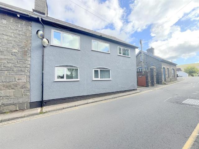 House for sale in Rhayader