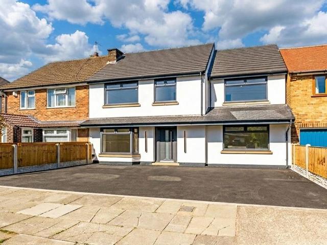 House for sale in Calderstones