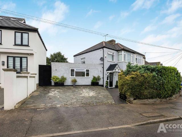 House for sale in Collier Row, Greater London