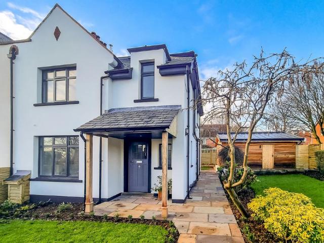 House for sale in Rossett, Burn Bridge