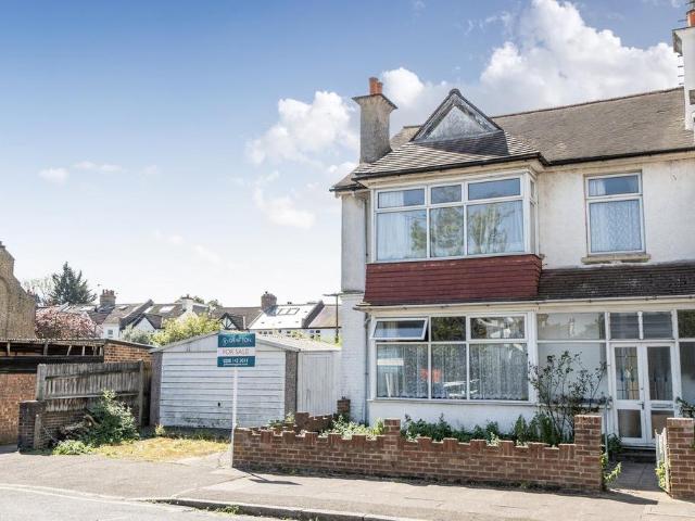 House for sale in Elmers End, Greater London