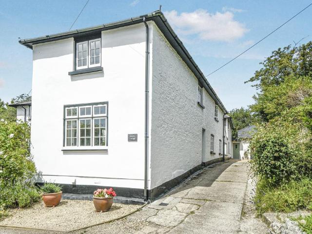 House for sale in Collingbourne Kingston, Wiltshire