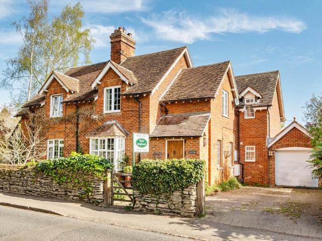 House for sale in Bedford