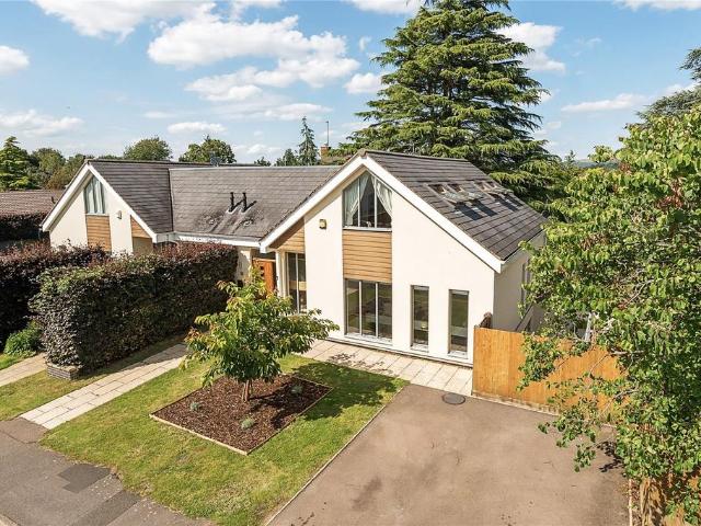 House for sale in Golden Valley, Gloucestershire