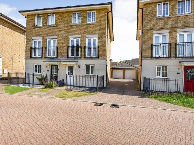 House for sale in Hampton Hargate, Peterborough