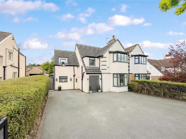House for sale in Calverley, West Yorkshire