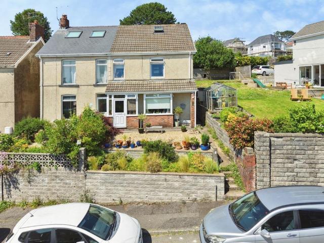 House for sale in Nangreaves, Wales