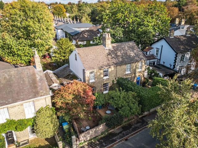 House for sale in Mount Pleasant, Norwich