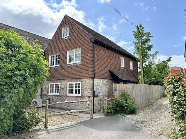 House for sale in Littlecote, West Sussex