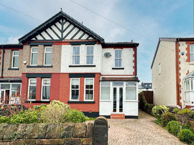 House for sale in Heswall, Wirral