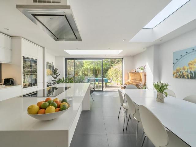 House for sale in Shepherd's Hill, Crouch End