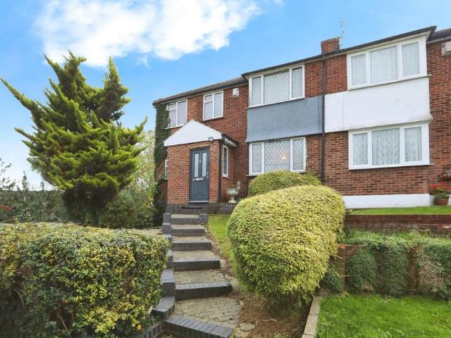 House for sale in Chatham