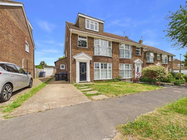 House for sale in Fishersgate, West Sussex