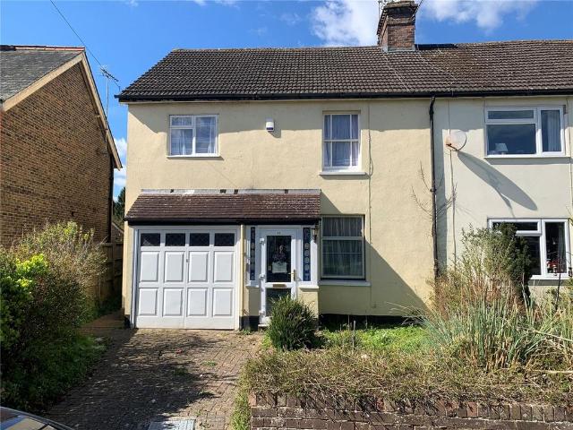 House for sale in Hillview, Surrey