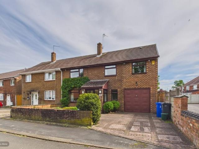 House for sale in Horninglow and Eton, Beamhurst