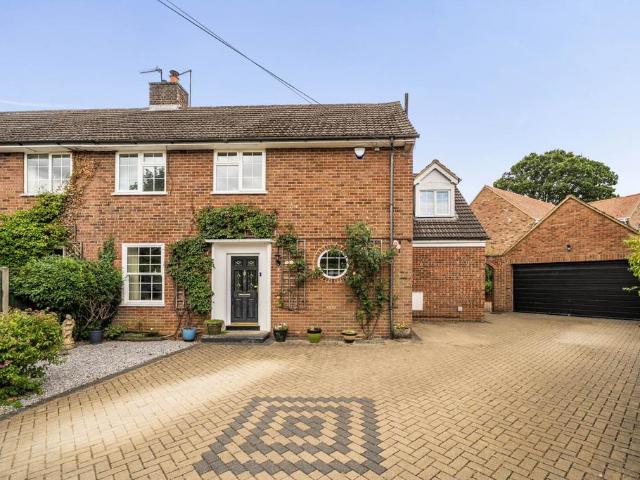 House for sale in Bedford