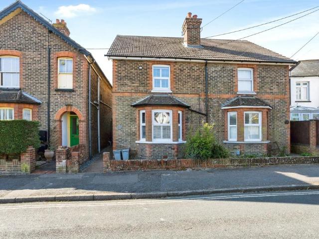House for sale in Three Bridges, Glynde