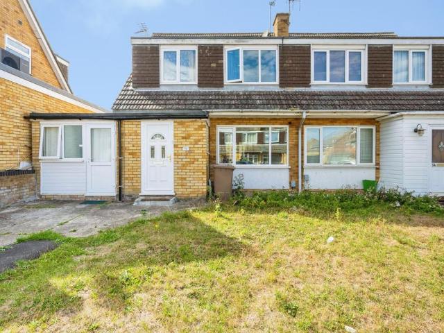House for sale in Lewsey Farm