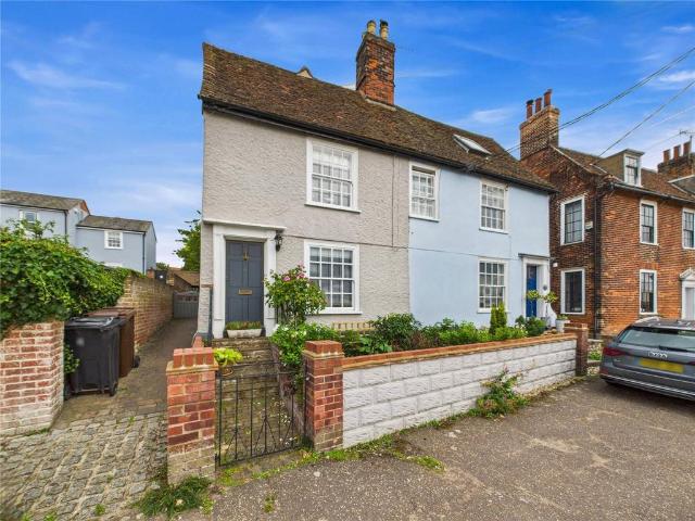 House for sale in Mistley, Dale Hill