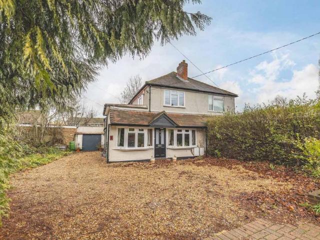House for sale in Wooburn, Loudwater