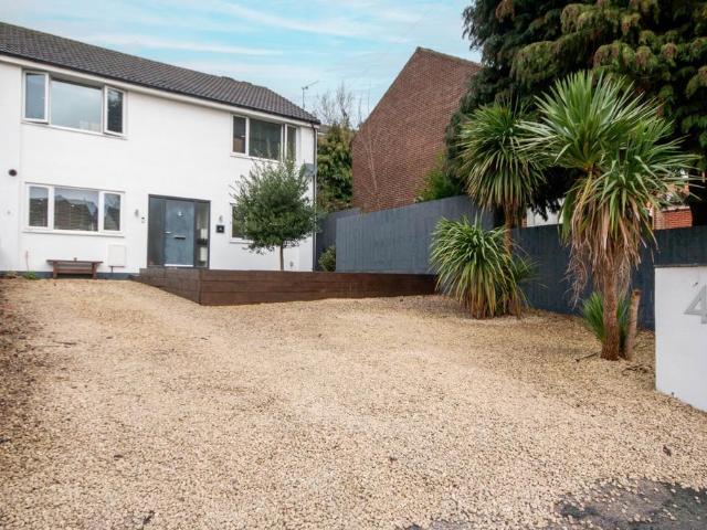 House for sale in Baildon