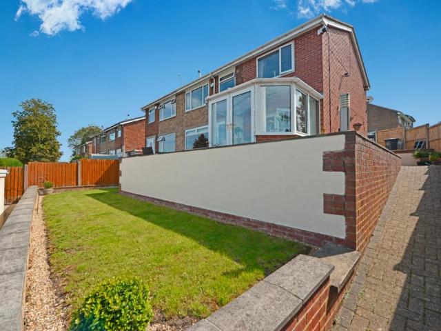 House for sale in Cleckheaton, West Yorkshire