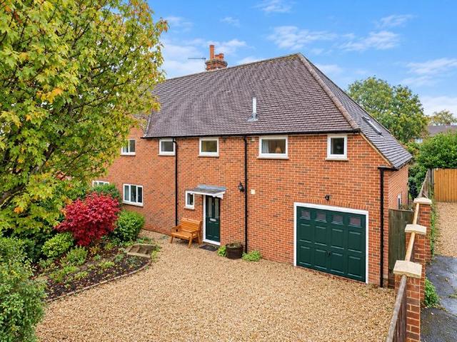 House for sale in North Warnborough, Hart