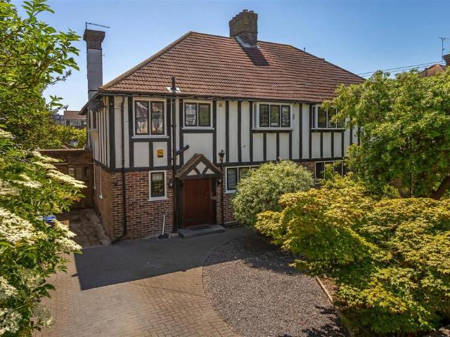 House for sale in West Worthing, Worthing