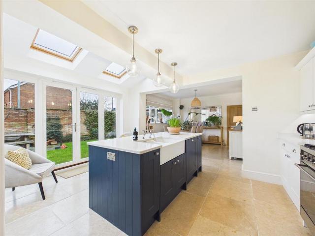 House for sale in Longford, Pamington