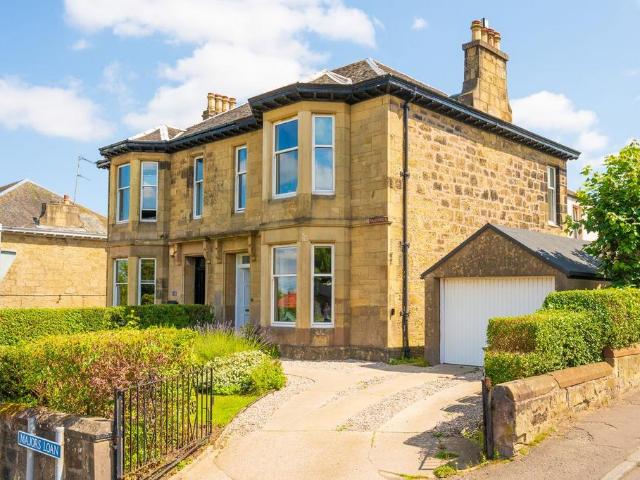 House for sale in Woodlands, Scotland