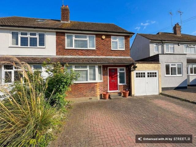 House for sale in Navestock Side, Essex