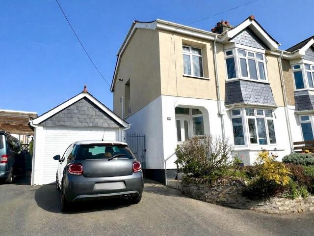 House for sale in St Stephen, Cornwall