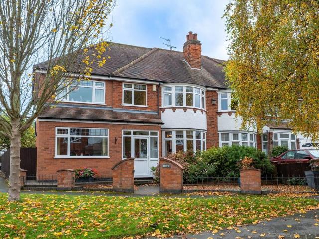 House for sale in Elmfield, Leicestershire