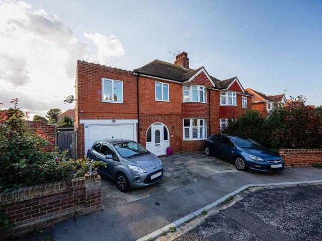House for sale in Acol, Kent