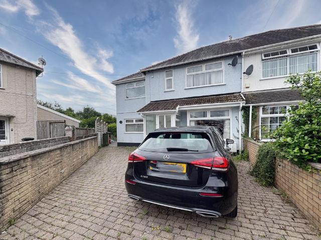 House for sale in Glynneath, Glyn-neath