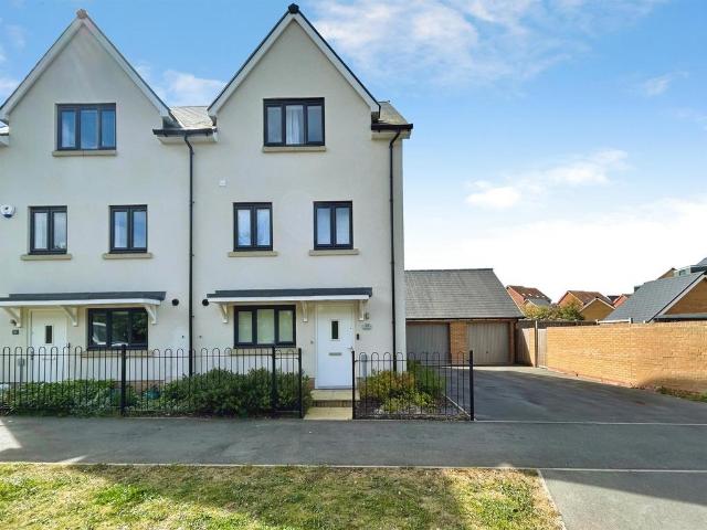 House for sale in Pleasant Valley, Duton Hill
