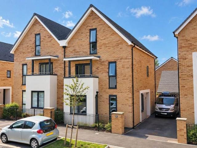 House for sale in Locking Parklands, Locking