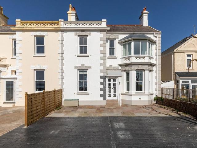 House for sale in Penweathers, Cornwall