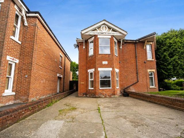 House for sale in Hill, City Of Southampton