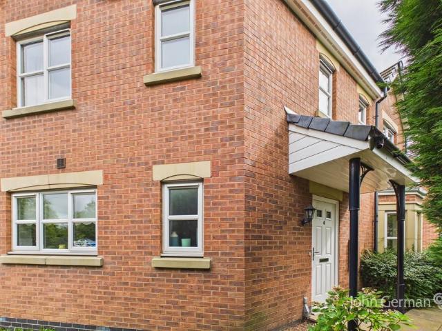House for sale in Beamhurst, Staffordshire