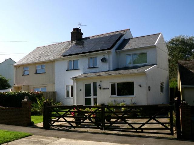 House for sale in Scurlage, Wales
