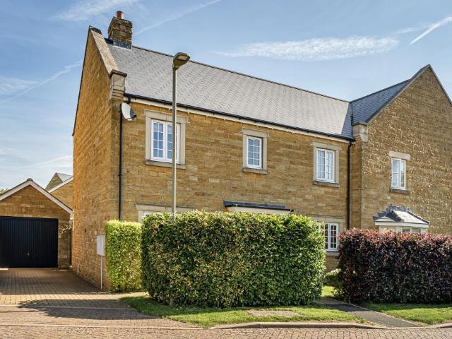 House for sale in Chipping Norton, Black Bourton