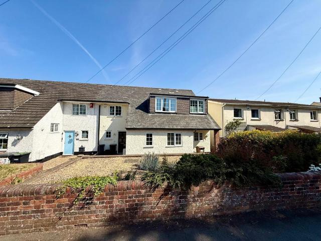 House for sale in Marsh Farm, Luton