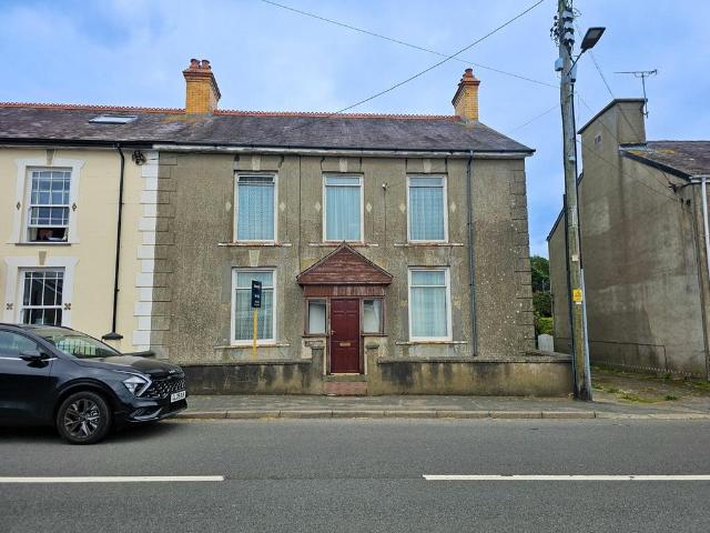 House for sale in Llanon, Wales
