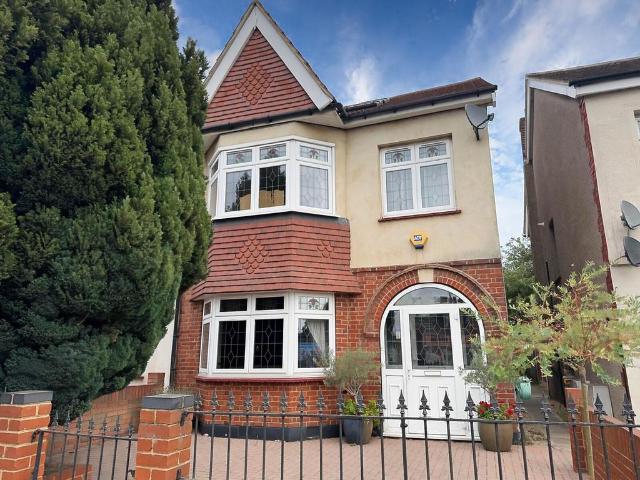 House for sale in Upminster, Greater London